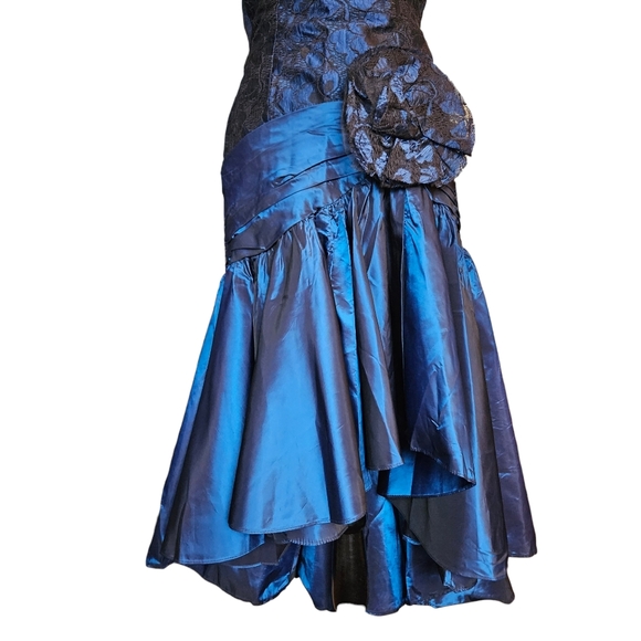 Vintage ILGWU cobalt blue strapless evening gown dress asymmetrical black lace 6 - Picture 9 of 17